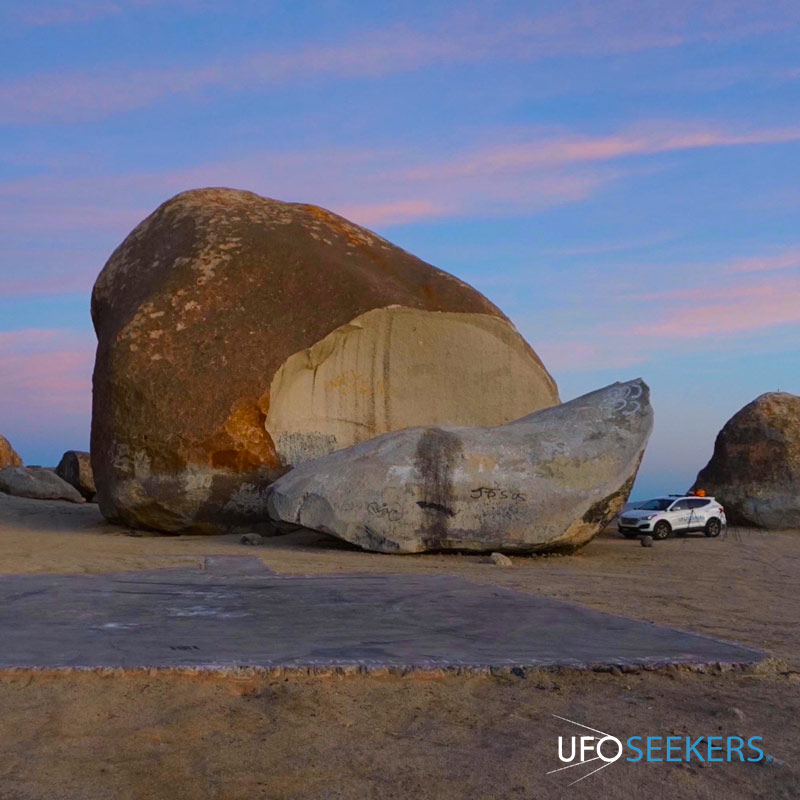 Giant-Rock-California